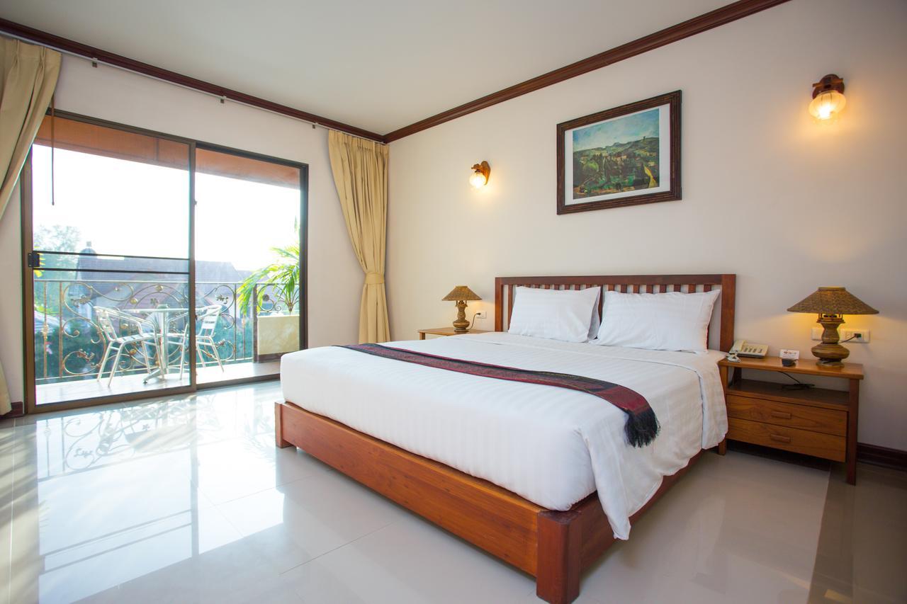 Baankhun Chiang Mai Hotel Екстериор снимка
