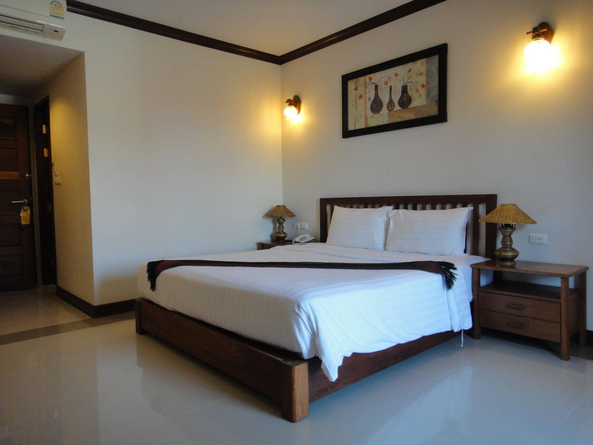 Baankhun Chiang Mai Hotel Екстериор снимка